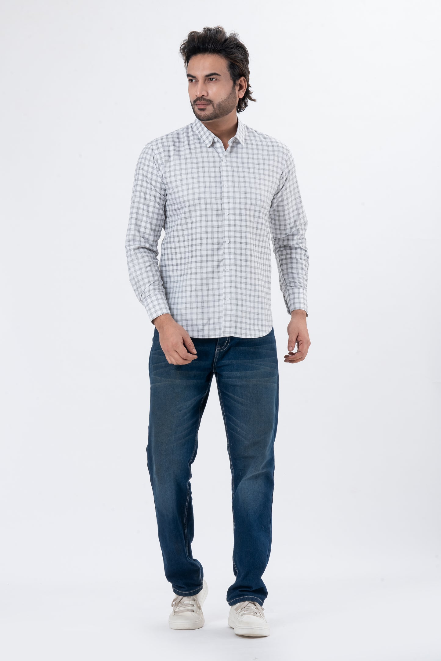 Men's White Checked Full Sleeve Casual Shirt | Regular Fit Cotton Blend | ZEVRARIQ