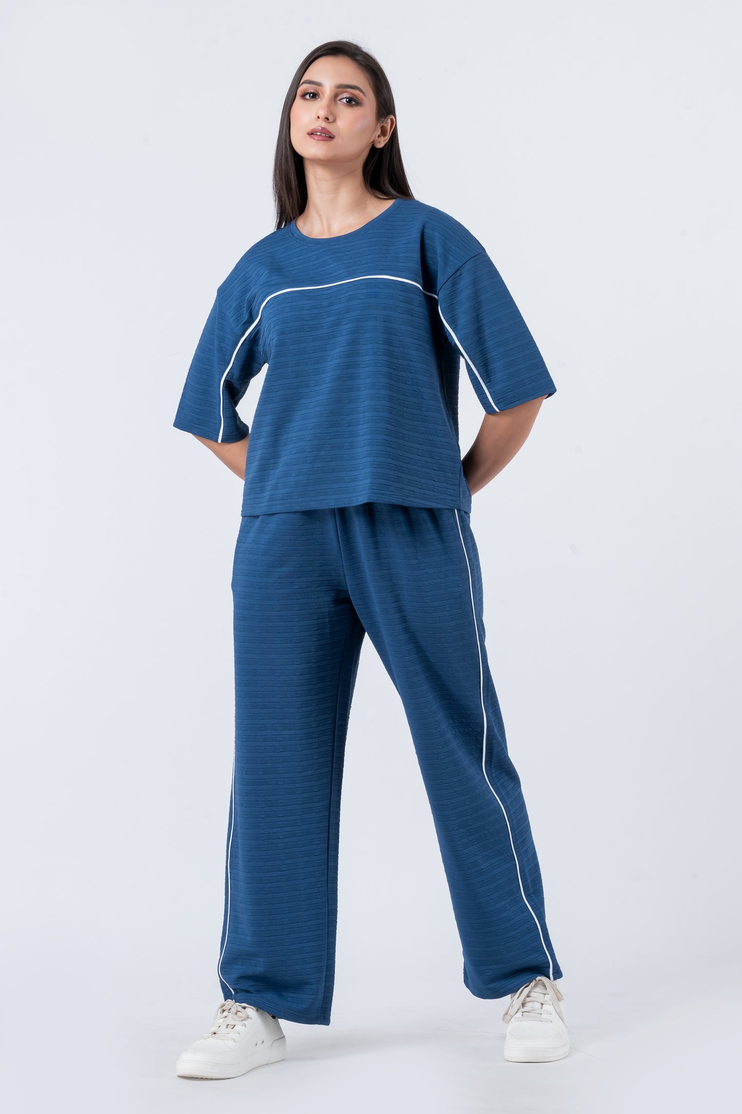 Zavrariq Women's Blue Round Neck Oversized Crop Top & Wide Leg Pants Co-ord Set