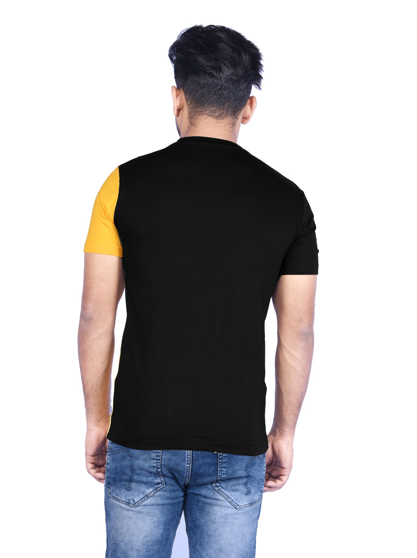 Zavrariq Men's Printed Half Sleeve Cotton T-Shirt - Black & Mustard